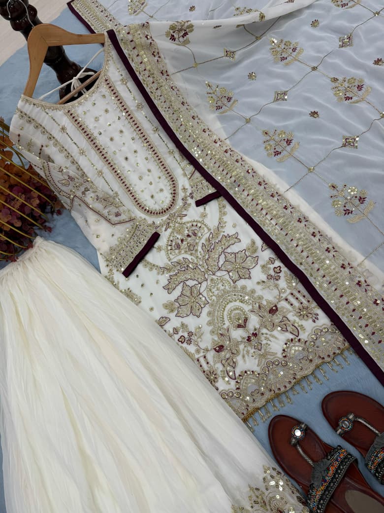 Shaahi Andaaz Sharara Set