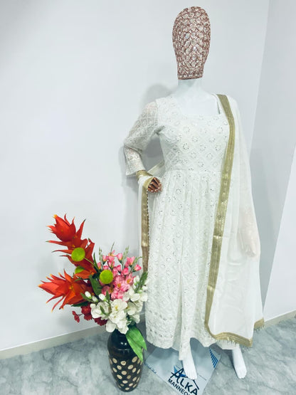 Sitara Safed Anarkali