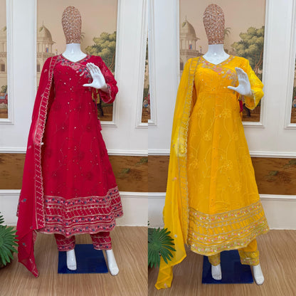 Riwaayat Crimson Anarkali Set