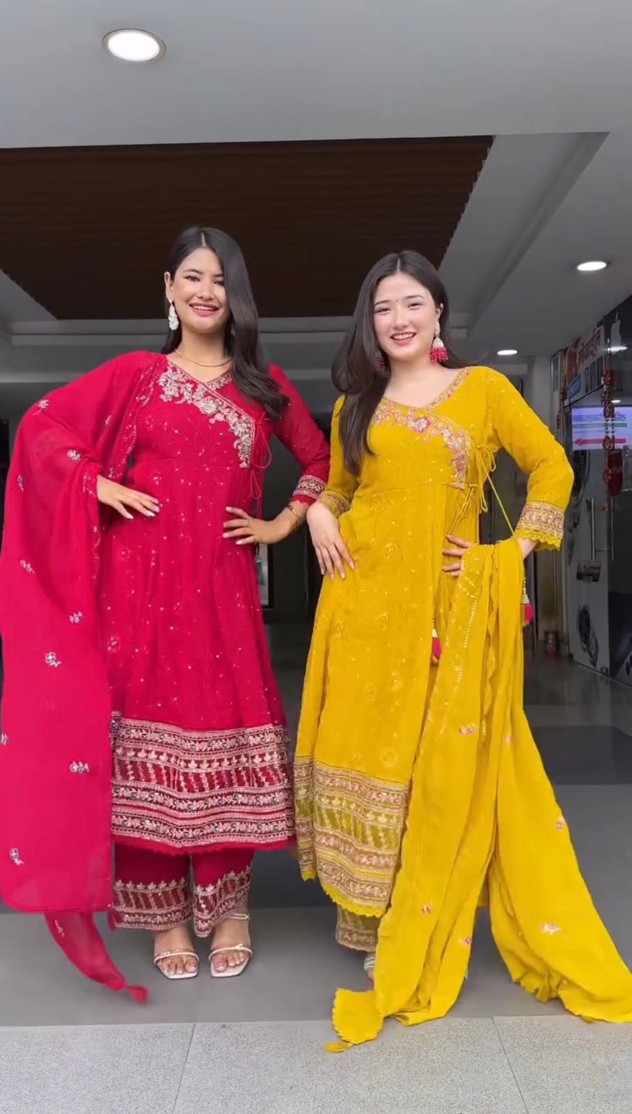 Riwaayat Crimson Anarkali Set