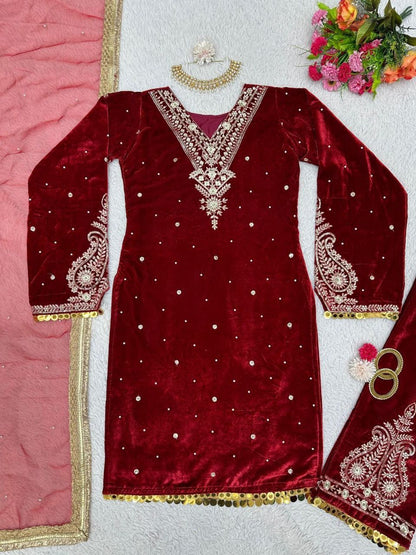 Aira Velvet Kurti Set