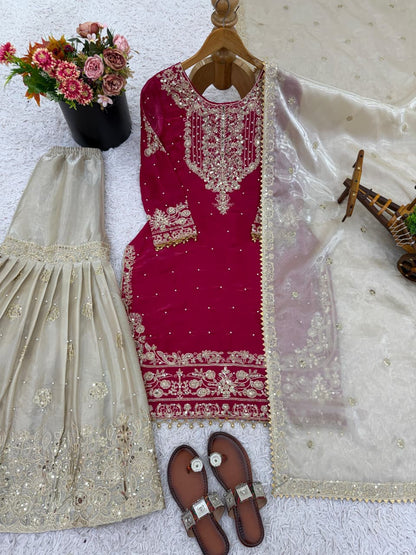 Aarohi Embroidered Set